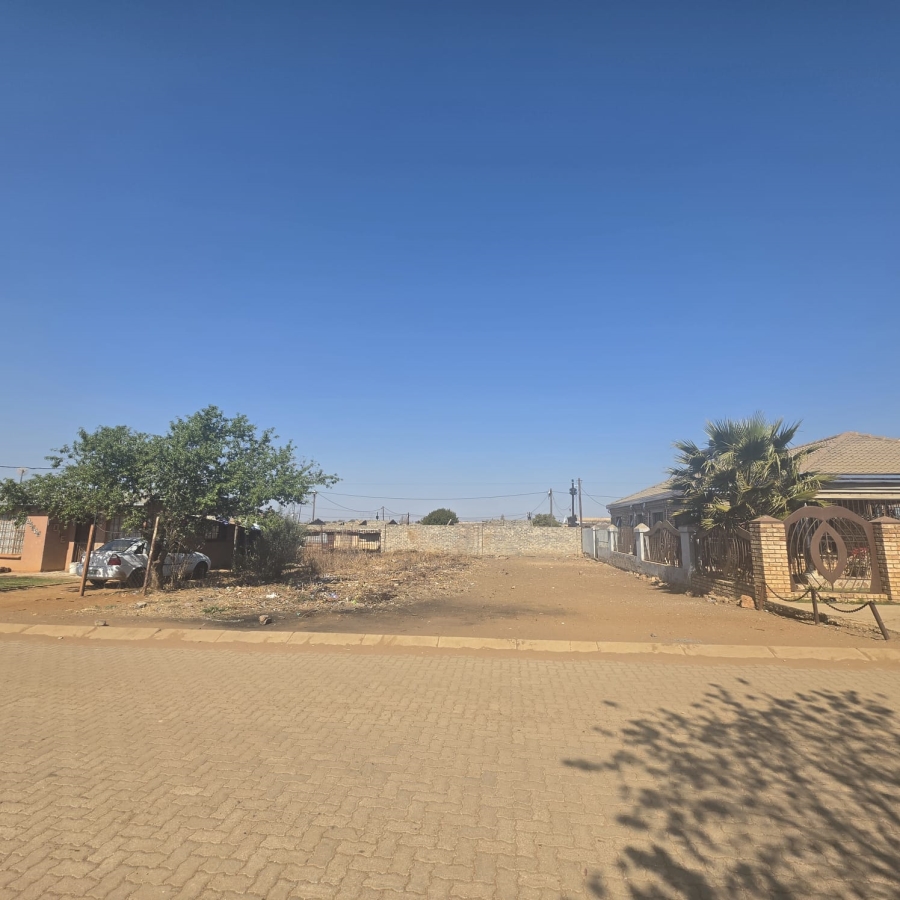 0 Bedroom Property for Sale in Ikageng North West
